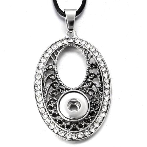 New Snap Buttons Jewelry Metal Vintage Hollow Out Snap Pendant Necklace with Chain Fit 12mm Snap Necklace Jewelry