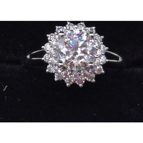 14K Au585 White Gold Women Wedding Party Engagement Ring 1 2 3 4 5 Carat Round Sunflower Moissanite Diamond Ring Elegant