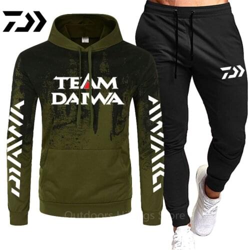 Daiwa Mens Autumn Winter Fishing Clothing Outdoor Hunting Hiking Sports Suit High Quality Fishing Suits Two-piece Fishing Set