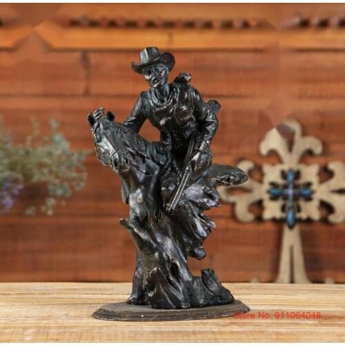 Retro Resin Crafts American Western Cowboy Riding With Gun Statue Vintage Home Decor Statuette Figure Sculpture Horse Figurine