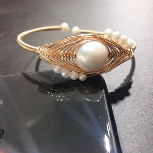 Free shipping eye shape gold stretch bracelet with large genuine natural pearl bead handmade open end adjustable size wedding