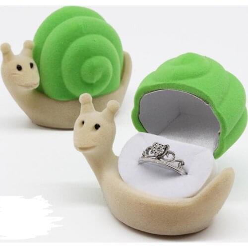 100pcs Exquisite Gift Cartoon Animal Snail Shape Velvet Flocking Jewelry Box Storage Packaging Container Ring Box SN3673
