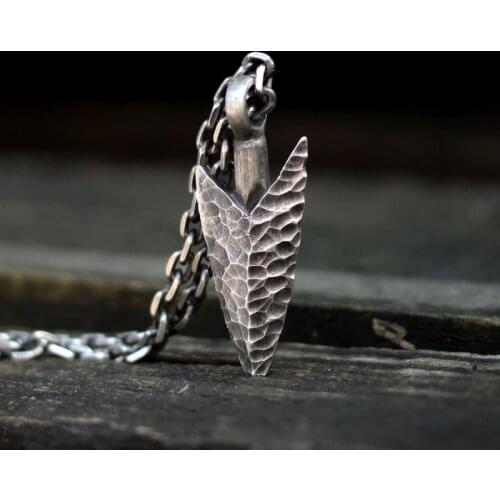 EYHIMD Vintage Hammered Arrow Stainless Steel Pendant Mens Classic Minimalism Jewelry