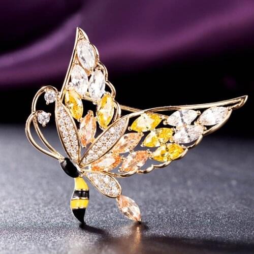 Zlxgirl copper brooches jewelry nice colorful horse eye cubic zircon butterfly brooches bouquet womens new year hijab pins
