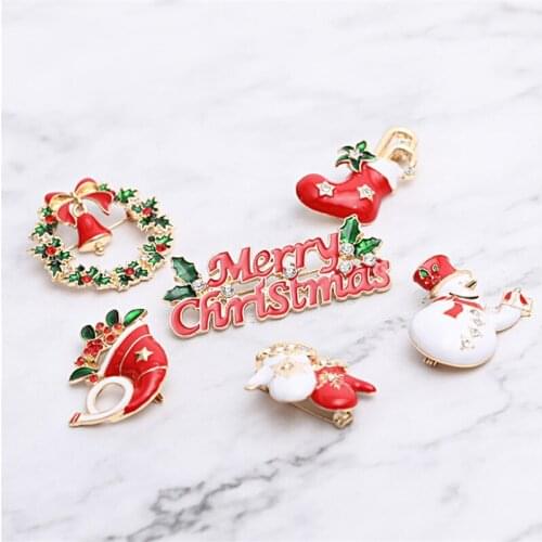 Christmas Crystal Bell Heart Brooch Santa Claus Pin Brooches for Woman Red Green Enamel Jewelry Clothing Accessories Xmas Gifts