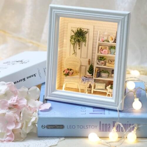 DIY Hut Toys Kit Doll House with LED light Handmade Photo Frame Manual Assembling Model Furniture 3D Wooden Toys