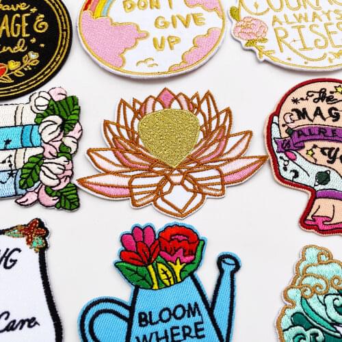 Prajna Crystal Flower Embroidered Patches for Clothing Thermoadhesive Patches Badges Cartoon Patch Iron on Patches on Clothes