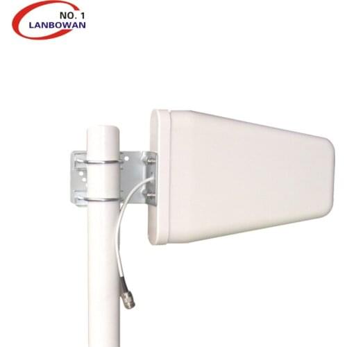 Lanbowan 698-960/1710-2700MHz Wideband Directional Antenna