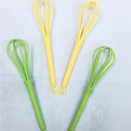 Long Handle Egg Mixer Tools Small Manual Ceramic Cartoon Handle Egg Kitchen Cake Baking Mixer Handheld Egg Beater Color Random