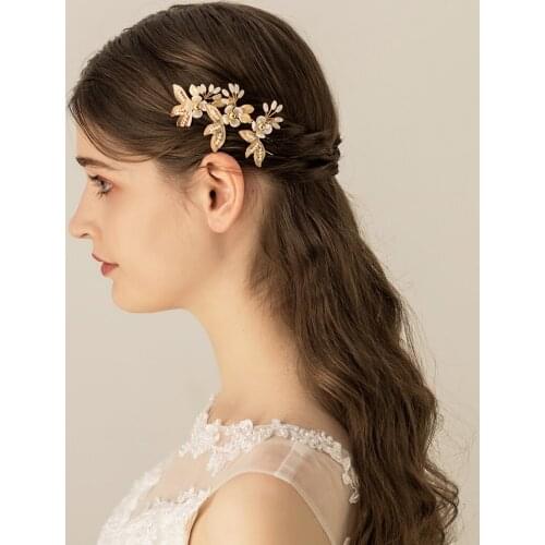 Elegant Sweetheart Bridal Headdress Golden Alloy Beads Crystal Shell Flowers Handmade Hairnip for Wedding Perform Studio O579