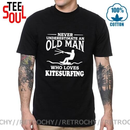 Never Underestimate An Old Man Who Loves Kitesurfing T shirt Born to Kite Tees Kiteboard Gift T-shirts Vintage Kitesurfer tshirt