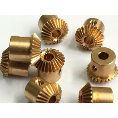 2Pieces/Lot Inner hole:3mm 0.5M-18T Copper Bevel Gear Small Mini Module Gear