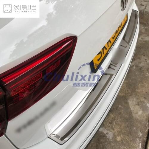 Stainless steel Car Rear Guard Bumper Protector Trim Cover car sticker plate style for 2016 2017 2018 Volkswagen VW Tiguan mk2