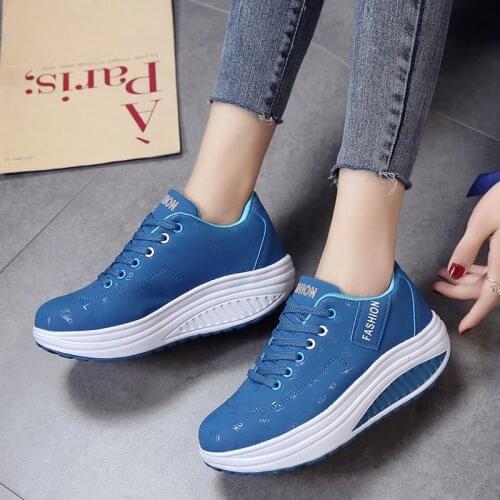 Platform Sneakers Women Thick Bottom Sneakers For Women Breathable Woman Vulcanize Shoes Ladies Sneakers Walking Mesh Flat Shoes