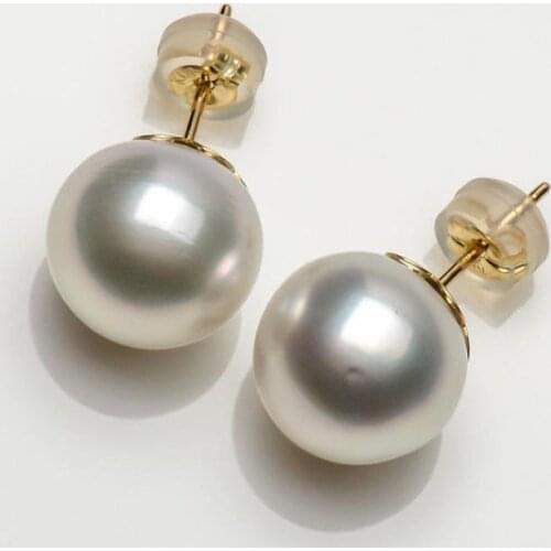 White South Sea Cultured Pearl Earrings 18k Yellow Gold 11.1mm