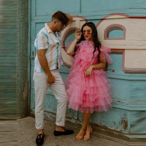 2021 New Arrival Pink Short Tulle Dresses Cap Sleeves Extra Puffy Knee Length Layered Flouncing Tulle Dressing Gowns