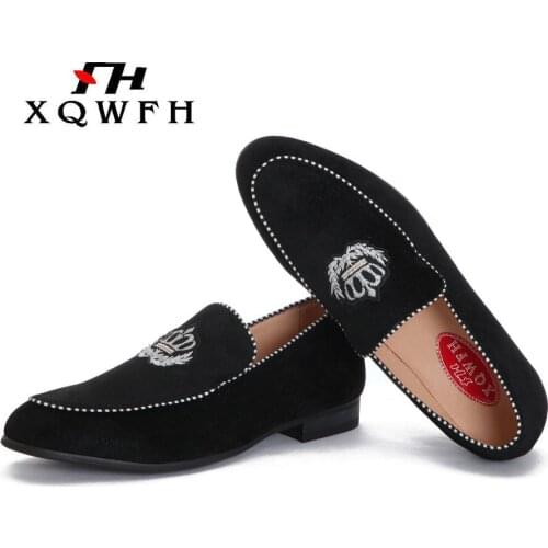Fashion Comfortable Breathable Mens Casual Shoes Men Banquet Loafers Genuine Patent Leather Suede Men Shoes