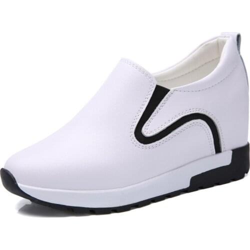 Height Increasing Insole Wild Slip-on Lazy xie wang Red Womens Leather Shoes Leisure Pumps 2021
