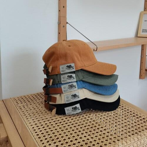 Spring and summer Korean fashion patch baseball hat mens simple and versatile summer sun hat retro soft top cap for men