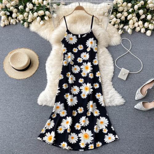 Design Sense Printing Holiday Dress Summer New Style Temperament V-neck Slim Mid-length Seaside Holiday Suspender Skirt