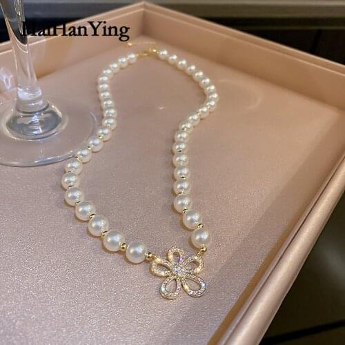 New Pearl Hollow Flower Necklace Hand Beaded Luxury and Versatile Crystal Temperament Korean Jewelry for Women