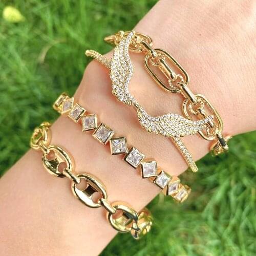 2Pcs Wholesale Angel Wings Gold Plating Delicate Cubic Zirconia micro pave Bracelet Micro Pave CZ Bangle For Women Jewelry prese
