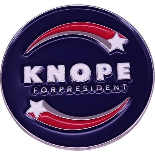 Vote Knope For President Round Brooch With US Flag Element