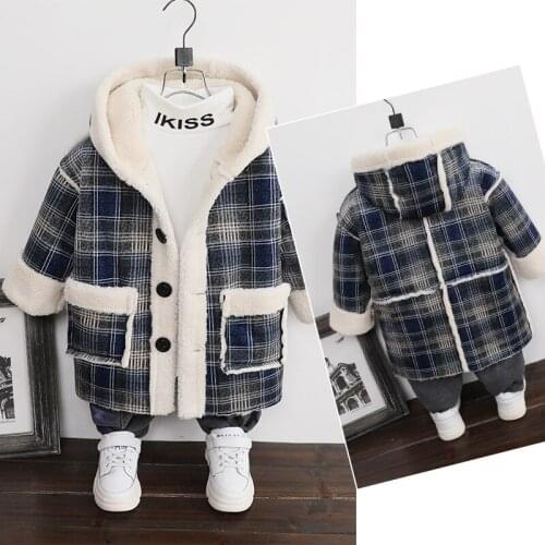 New Boys Plush Velvet Coat Fall Winter Childrens Wear Velvet Thickened Hooded Outerwear Topcoat Baby Kids Fur Spliced Coat B411