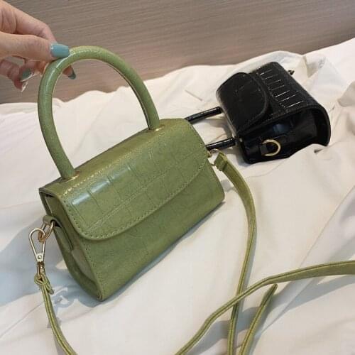 Womens bag 2020 PU leather shoulder bag solid color fashion stone pattern semi-circular cover hand bag shoulder messenger bag