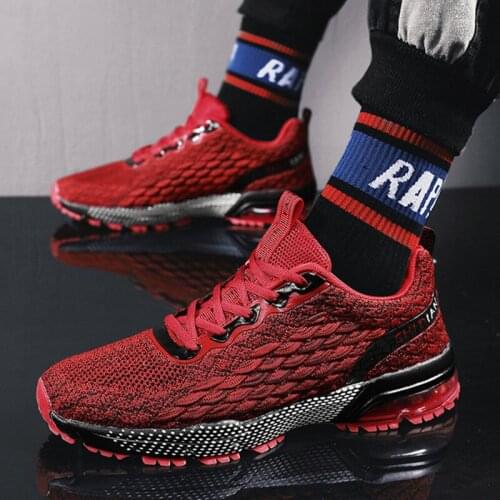 Fashion Men Running shoes Breathable Mesh Comfortable large size light sneakers Outdoor Male Thick bottom Lace up sports shoes