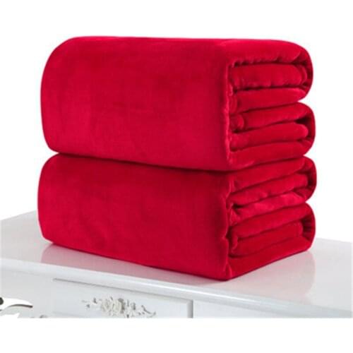 Kalameng Fleece Blankets On The Sofa