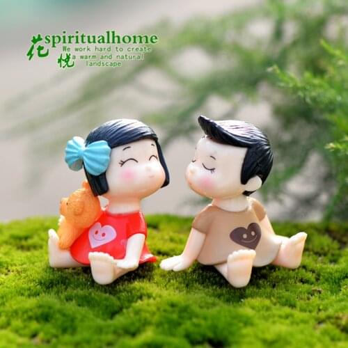 1set Boy Girl Home Decor Sweety Lovers Couple Figurines Miniatures Resin Crafts Terrariums Fairy Garden Moss Children Toy