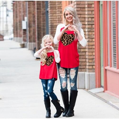 Love Mother Daughter Sweatshirts Family Matching Outfits Look Mommy and Me Clothes Mom Woman Girls Tops Christmas Sweater JYF