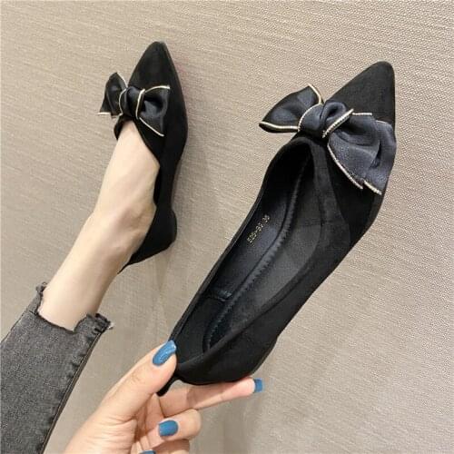 2021 Spring New Brand Design Big Butterfly Knot Women Shoes Casual Flats Fashion Flock Leather Pointed Toe Ladies Footwear