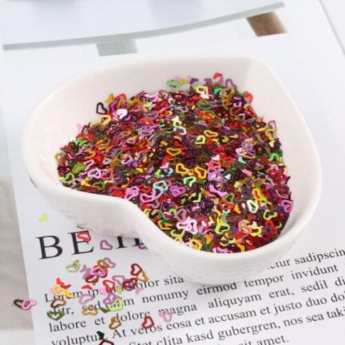 10g/Pack Ultrathin 4mm hollowheartShape Sequins for Nail art PET Color Nail art wedding dress mobile phone shell art accessories