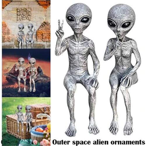 Outer Space Alien Statue Martians Garden Figurine Set For Home Indoor Outdoor Figurines Garden Ornaments Decor Miniatures