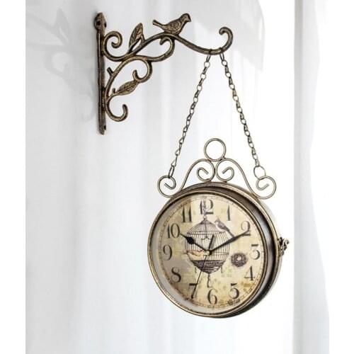 NieNie Wall Clock