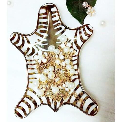 Hand Painted Gold Tiger Skin Ceramic Plate Decorative Zebra Dish Small Jewelry Rack Rings Bracelets Earrings Trays Holder