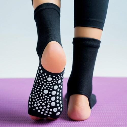 Women Two Toe Yoga Socks Silicone Non Slip Quick-Dry Pilates Sock Foot Heel Cotton Ventilation Ballet Dance Sock for Girl Fitnes