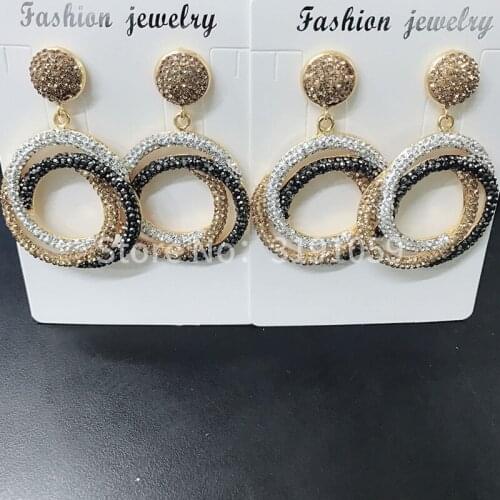 Round three ring hollow out dinner earrings long - style rhinestone ultra - flashy glamour of high - style celebrities retro