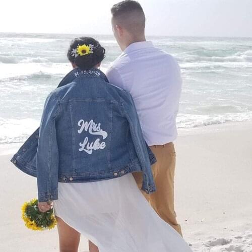 Personalized name with date wedding Mrs Denim Jacket, Mrs Jean Jacket, Custom bridesmaid Bachelorette Trip gift bridal jackets