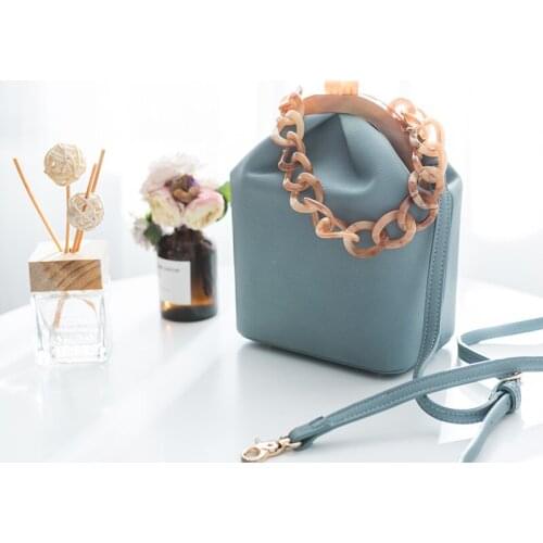 NEW Box Shoulder Bag Retro Crossbody Bags for Women Fashion Show Leather Handbags Lady Messenger Bag Unique Straps Bags