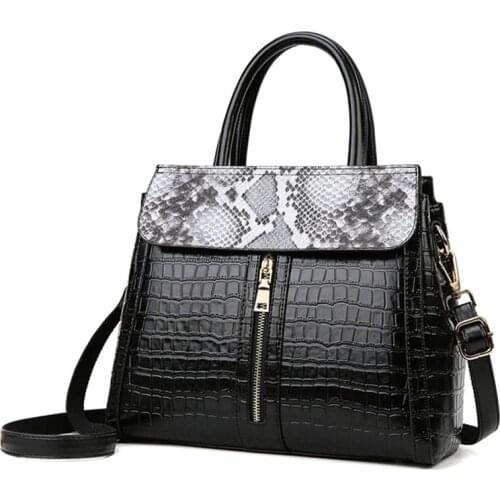 Female Bag 2021 New Versatile Fashion High-Quality one-shoulder messenger bag famous brand large-capacity luxury handbag