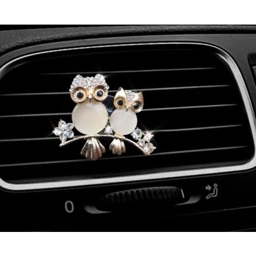 Blingbling Crystal Car Owl Clip-On Ornament Air Outlet Fragrance Clip Air Freshener Clip Aromatherapy Vent Clip