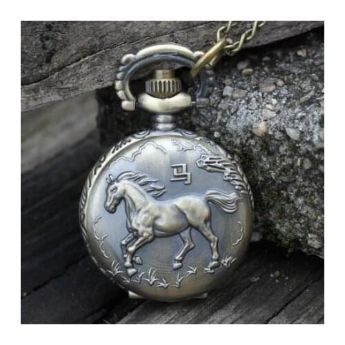 New Antique design Fashion quartz pocket watch Retro nostalgia Zodiac horses Necklace pocket watches
