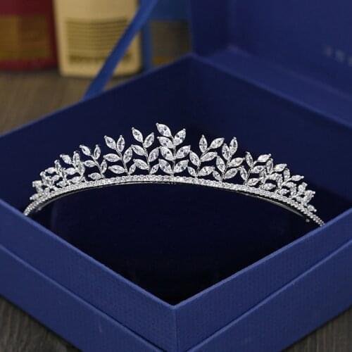 SLBRIDAL Sparkling Clear Cubic Zirconia Wedding Tiara Headband CZ Bridal Queen Princess Pageant Royal Party Crown Women Jewelry