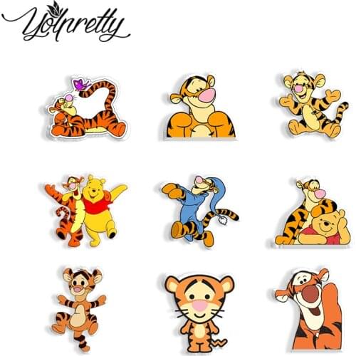 2021 Disney Winnie Tigger Jump Tiger Cartoon Pattern Acrylic Brooches Resin Epoxy Acrylic Badge