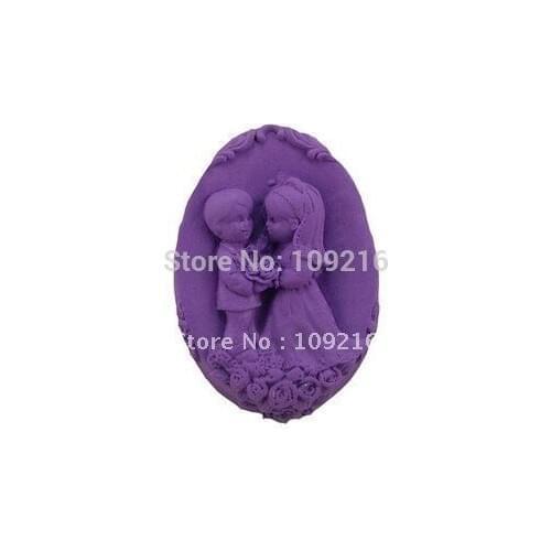 1pcs Romantic Lovers(R0820) Silicone Handmade Soap Mold Crafts DIY Mold