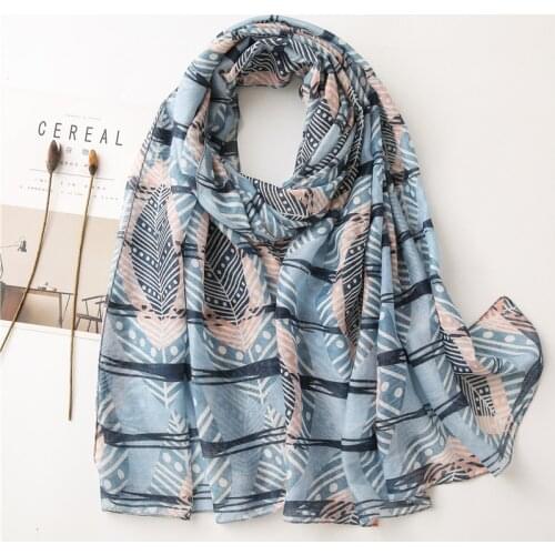 2020 Fashion Sky Blue Floral Striped Tassel Viscose Shawl Scarf Lady High Quality Pashminas Stole Muslim Hijabs Sjaal 180*90Cm