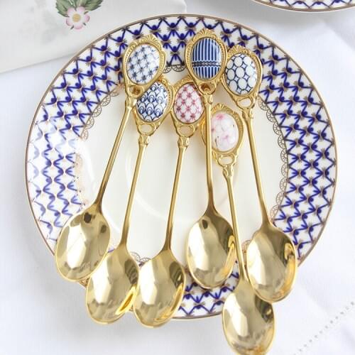 Lekoch Golden Spoons